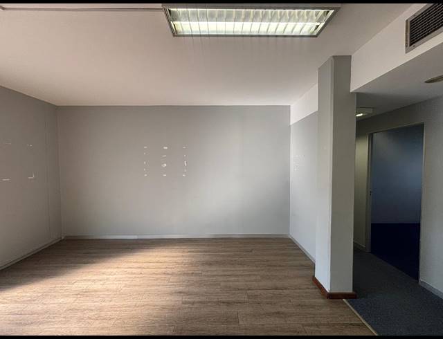190M² OFFICE TO LET IN WESTVILLE